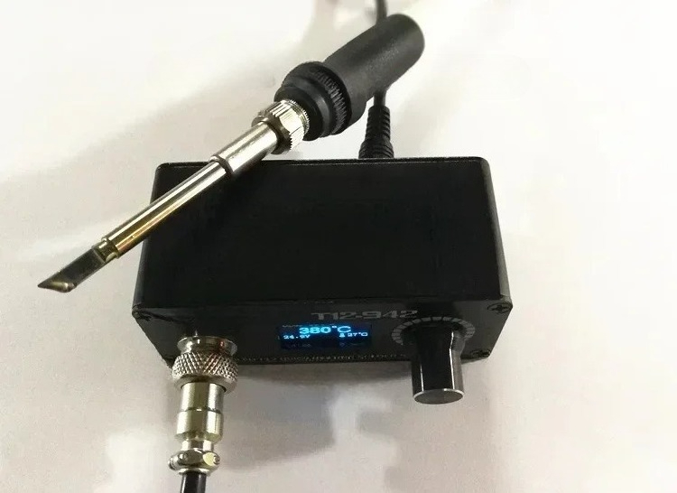 Stazione di Saldatura Digitale - Soldering Station T12 Oled recensione e prezzo